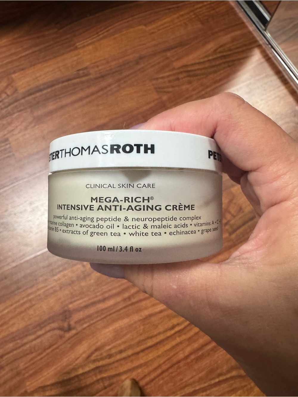 Peter Thomas Roth Mega-Rich Intensive Anti-Aging Crème – White/Cream